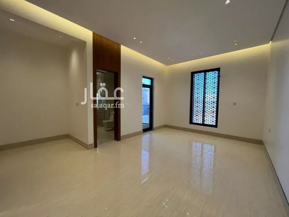 5 bedroom villa in Al Mahdiyyah 21