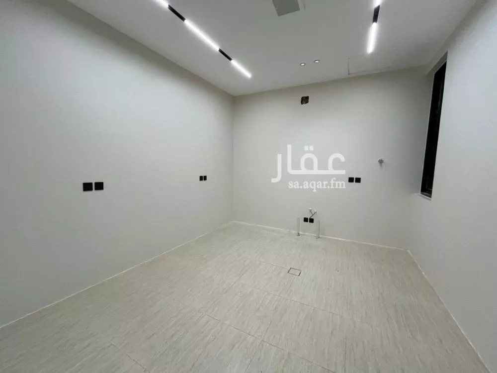 فيلا 3 غرف في المهدية 12