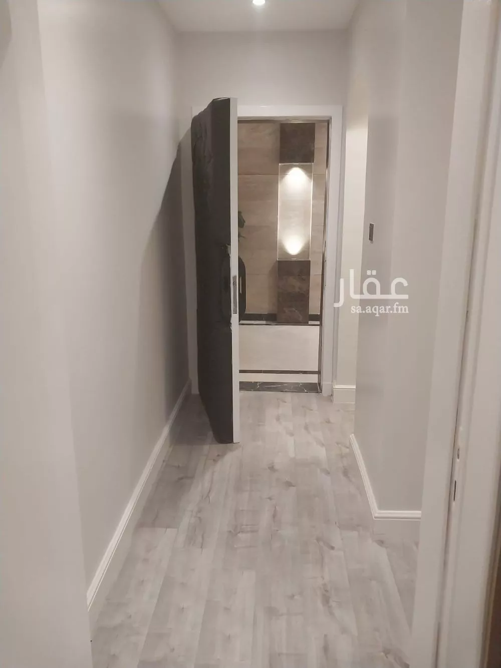 2 bedroom apartment in Al Malqa 4