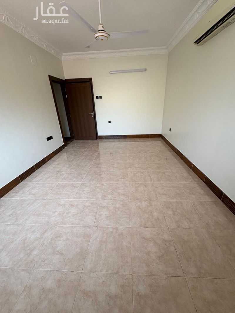 7 bedroom building in Al Malaz, Riyadh 3