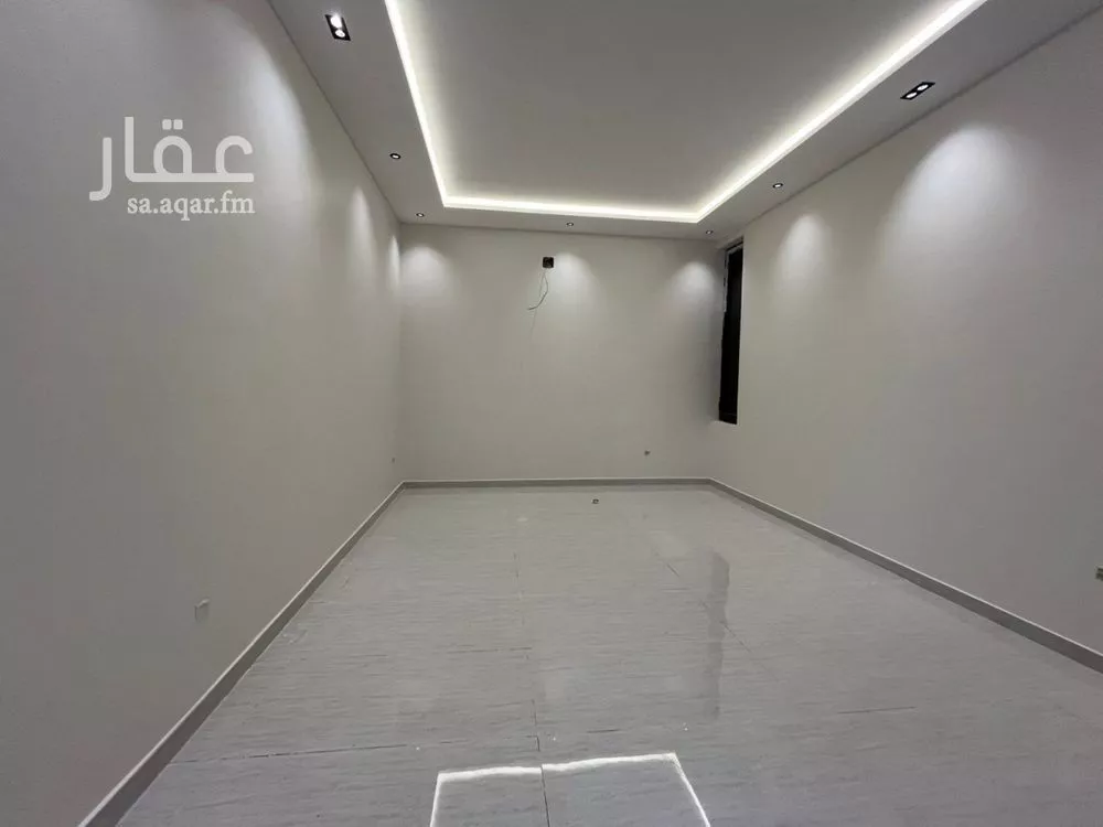 6 bedroom villa in Al Mahdiyyah 13