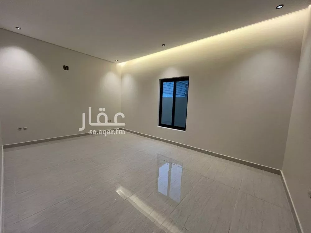 6 bedroom villa in Al Mahdiyyah 19