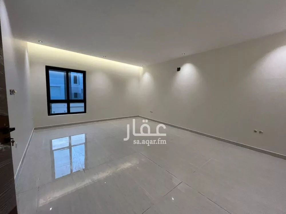 6 bedroom villa in Al Mahdiyyah 24