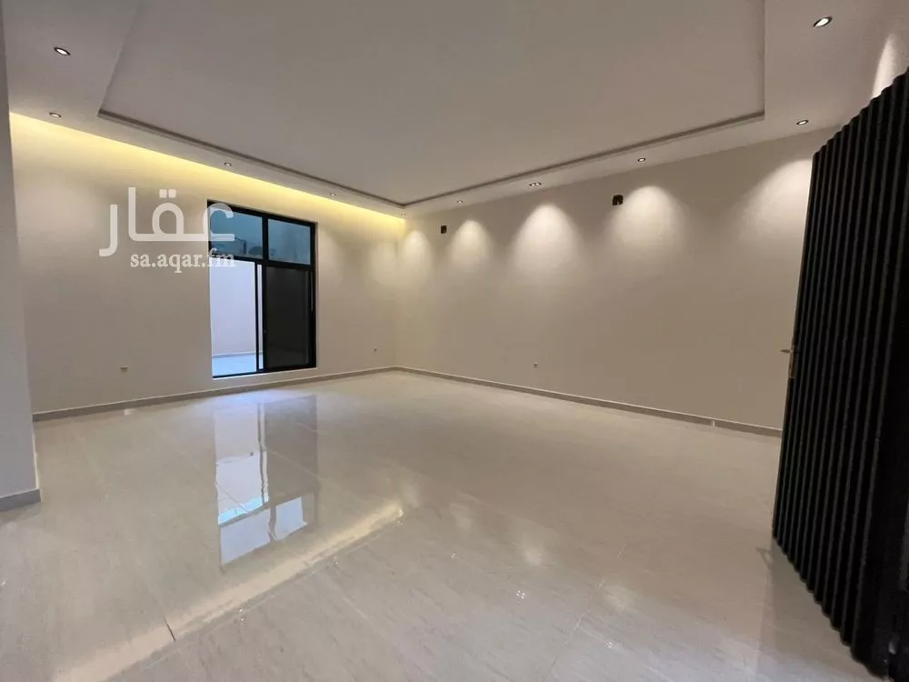 6 bedroom villa in Al Mahdiyyah 7
