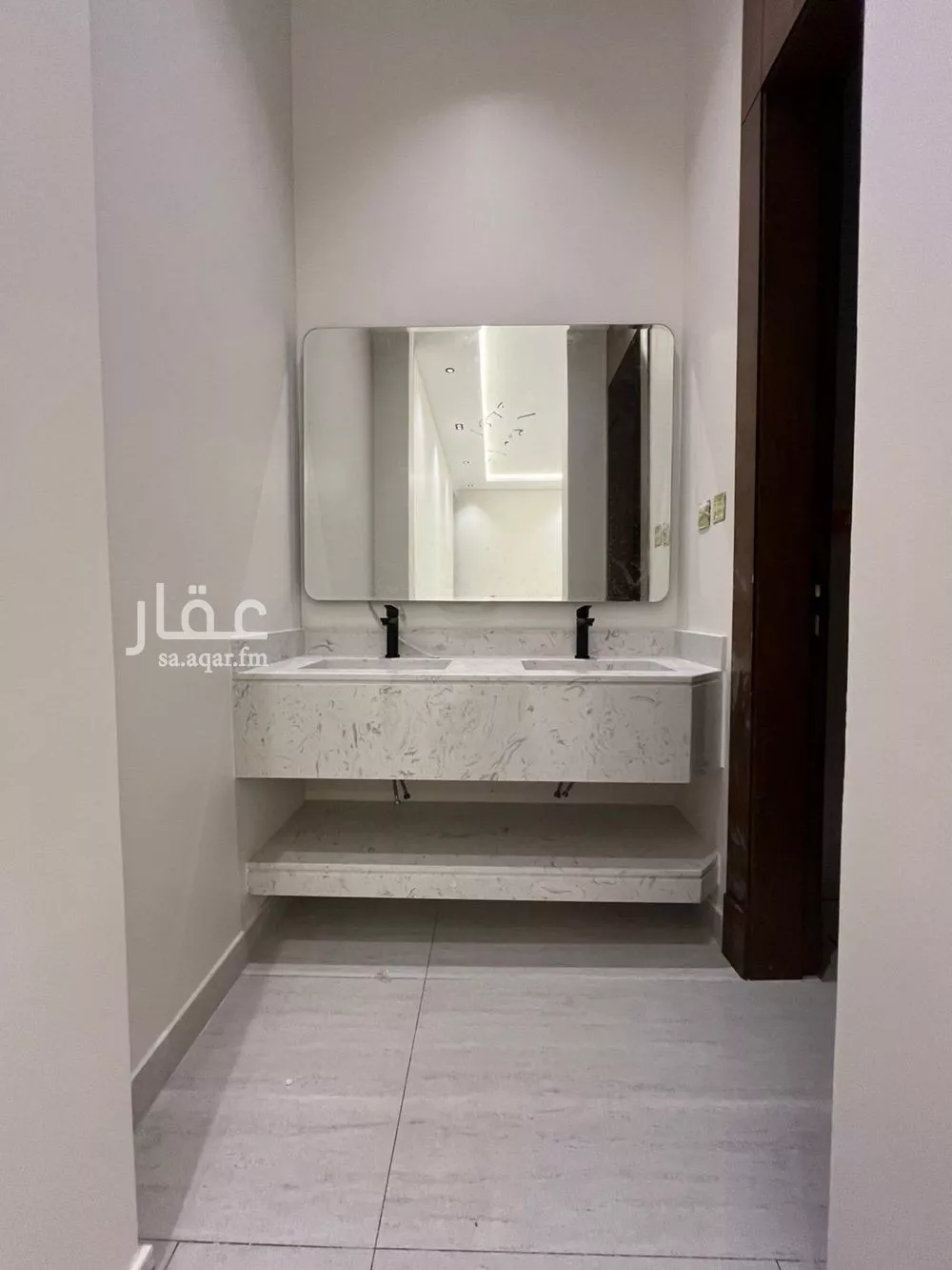 6 bedroom villa in Al Mahdiyyah 8