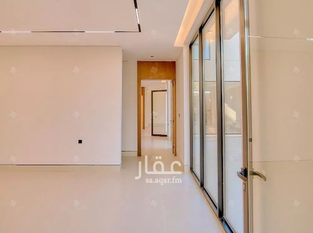 فيلا 5 غرف في المهدية 6