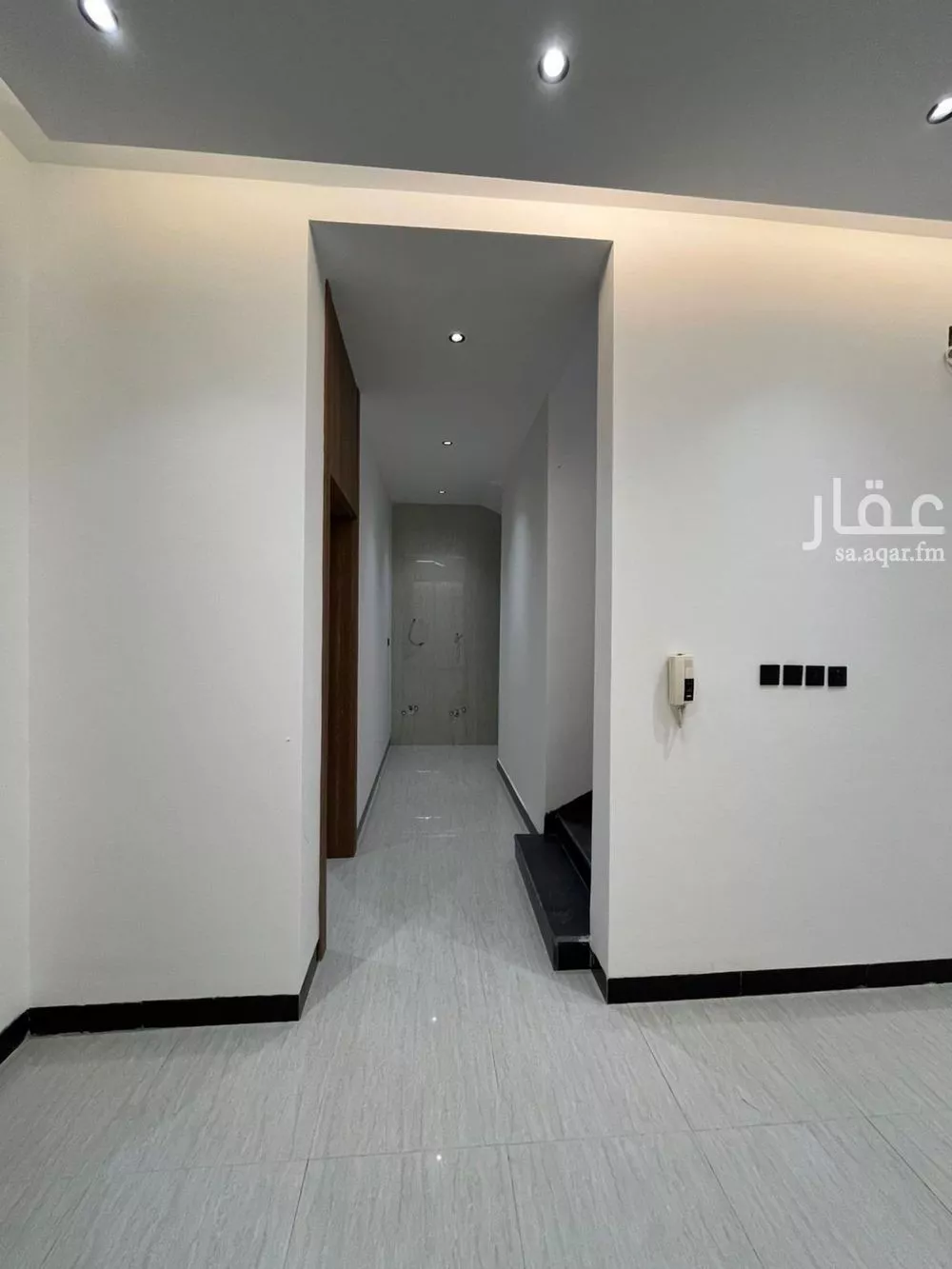 فيلا 4 غرف في المهدية 12