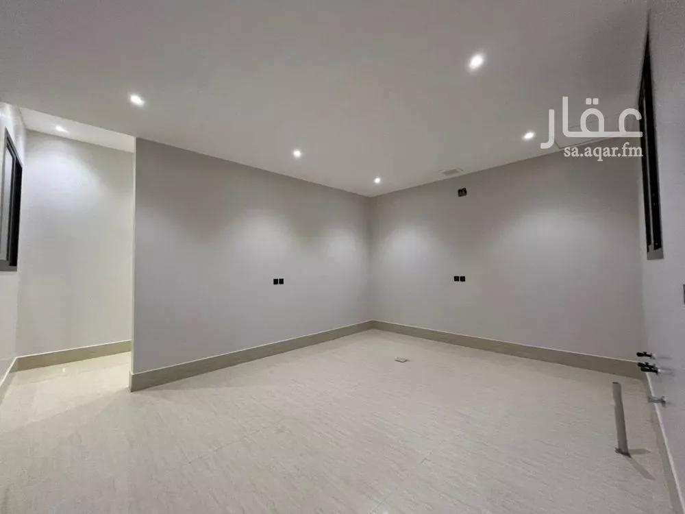 فيلا 6 غرف في المهدية 15