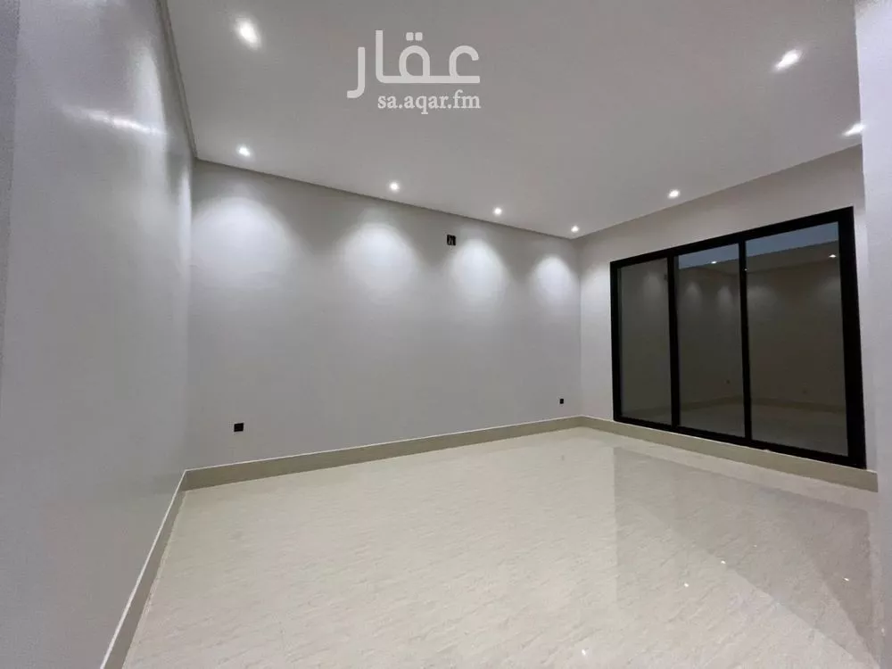 فيلا 6 غرف في المهدية 9