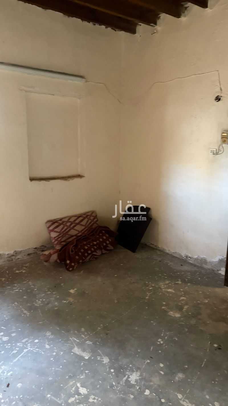 2 bedroom apartment in Jabrah, Taif 6