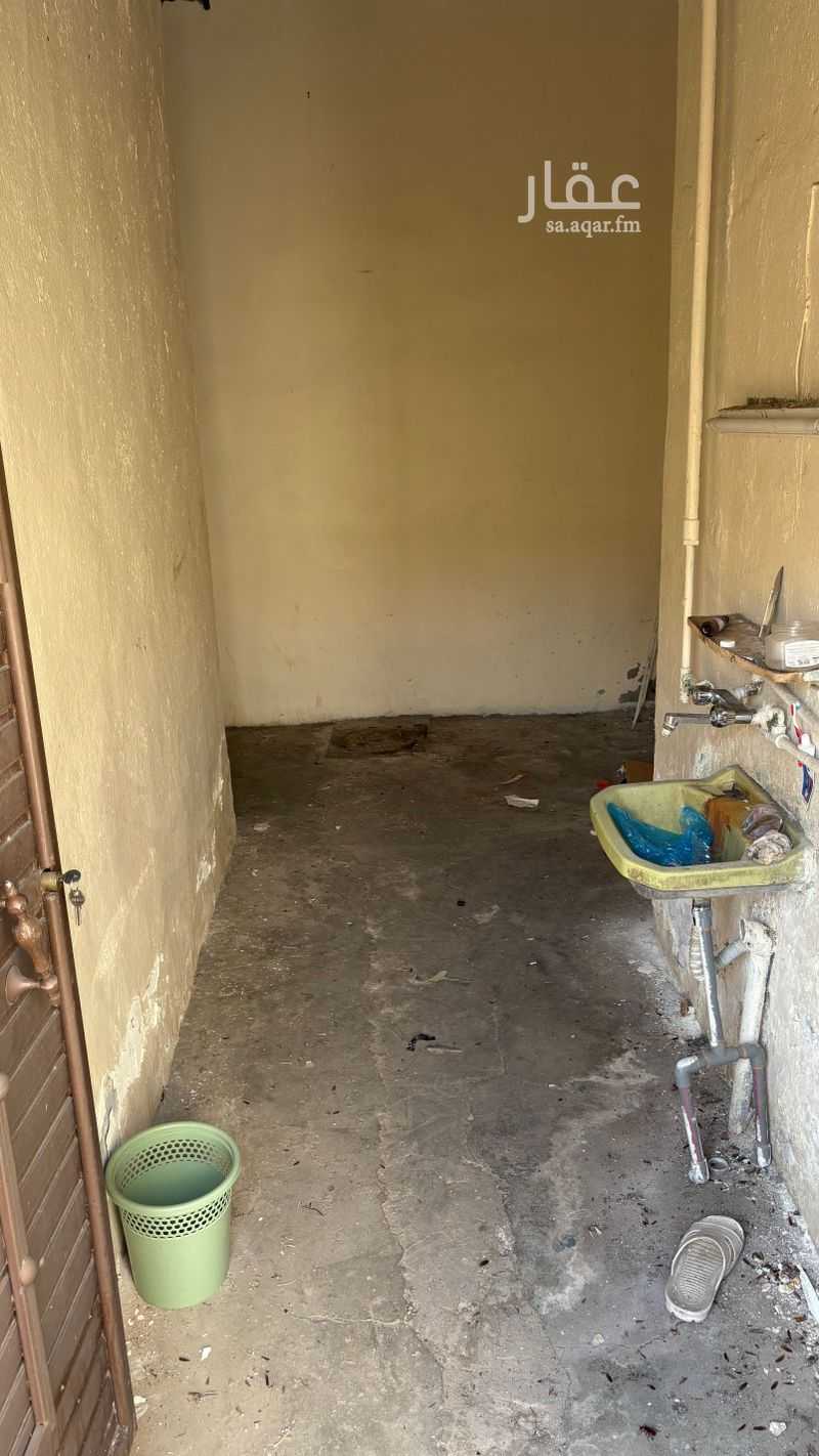 2 bedroom apartment in Jabrah, Taif 9