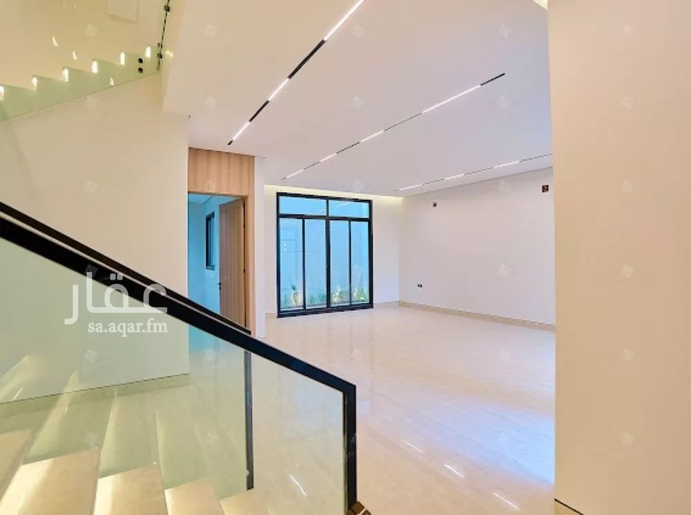 6 bedroom villa in Al Mahdiyyah 18
