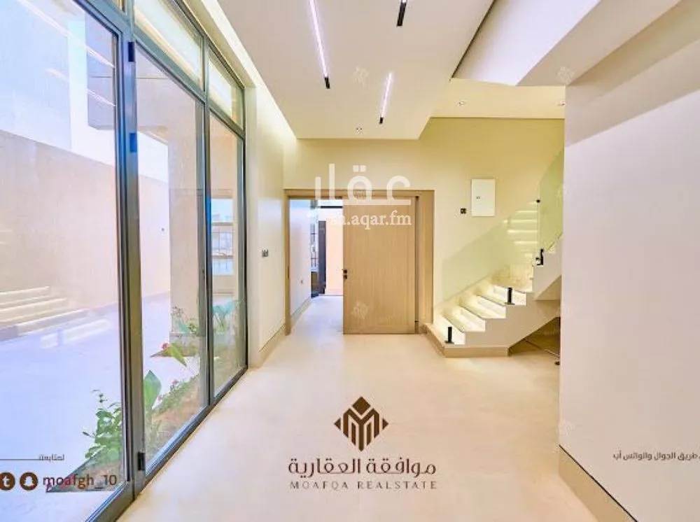 6 bedroom villa in Al Mahdiyyah 23
