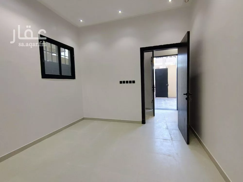 6 bedroom villa in Okaz 3