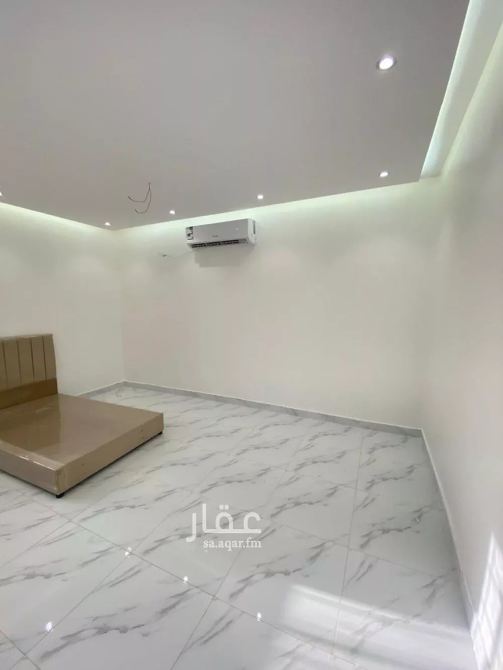 1 bedroom apartment in Al Hazm 6