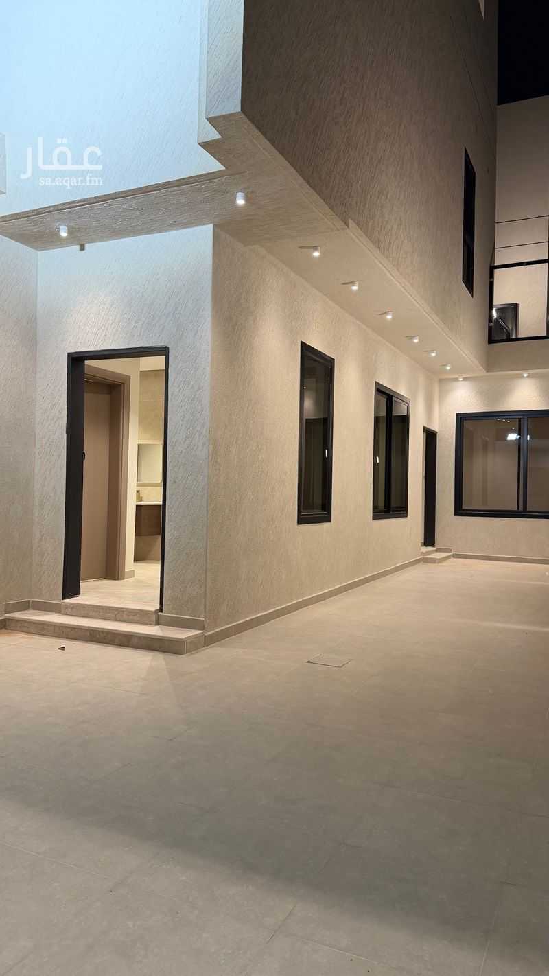 8 bedroom villa in Al Jamiyin, Qassim Region 2