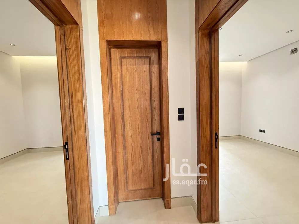5 bedroom villa in Al Mahdiyyah 23