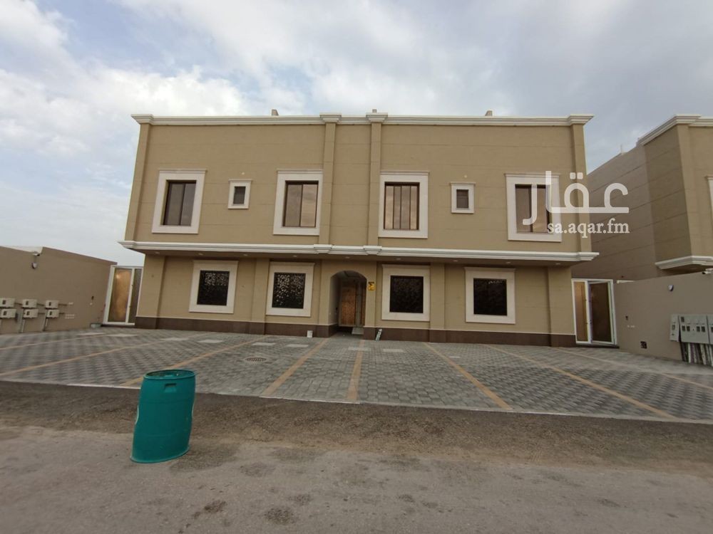 5 bedroom apartment in Al Buhairah, Eastern Province 2