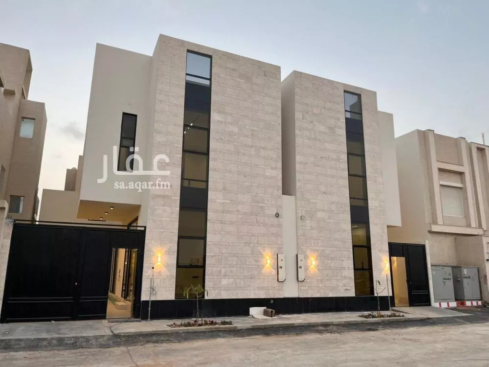 5 bedroom villa in Al Mahdiyyah 4