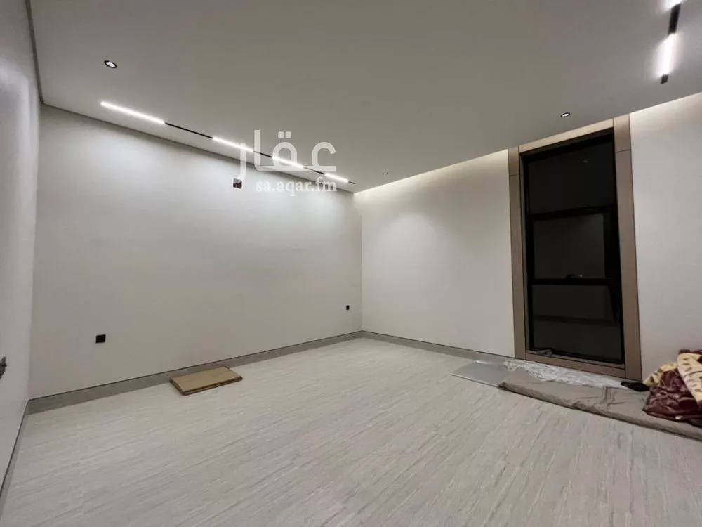 5 bedroom villa in Al Mahdiyyah 10