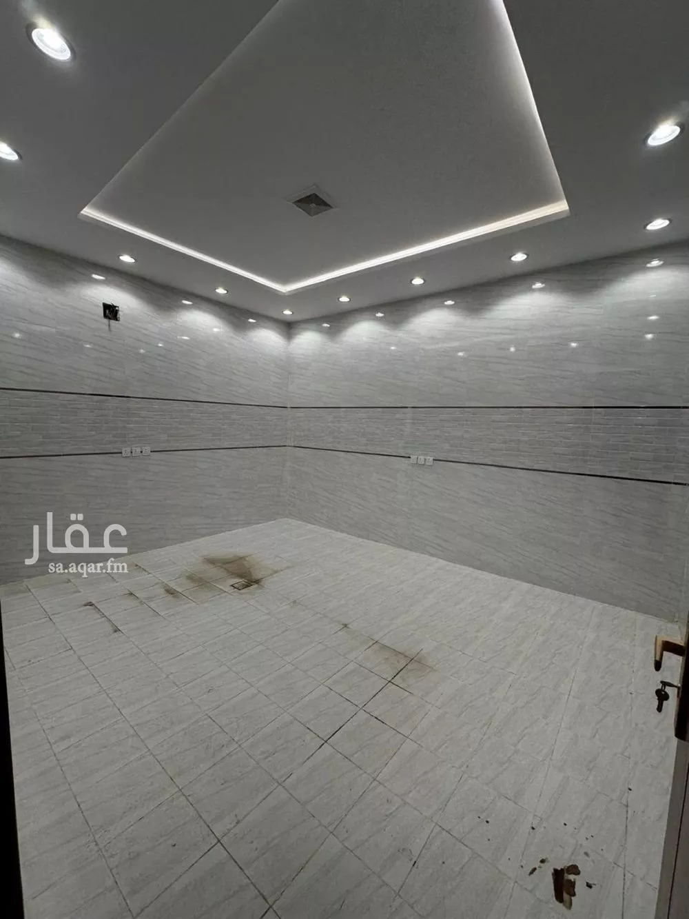 فيلا 7 غرف في الرمال 23