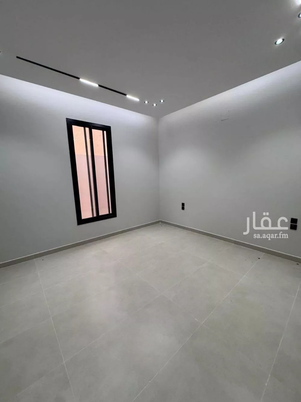 5 bedroom villa in Al Mahdiyyah 2