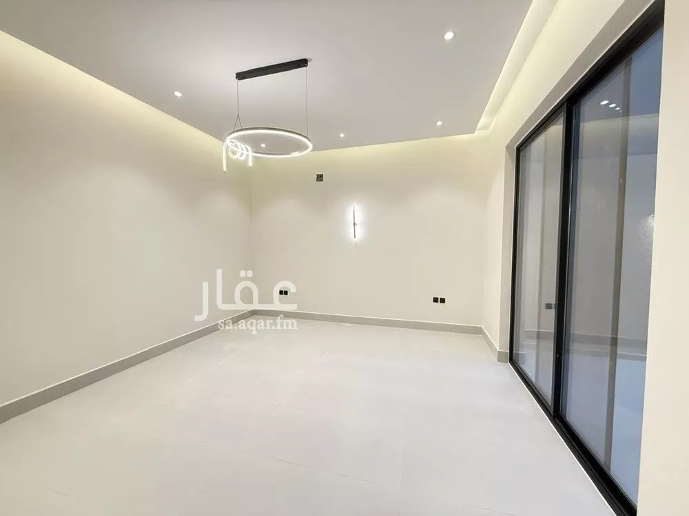 5 bedroom villa in Al Mahdiyyah 7