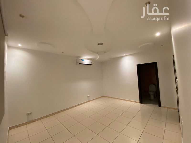 3 bedroom apartment in Ishbiliyah, Riyadh 3