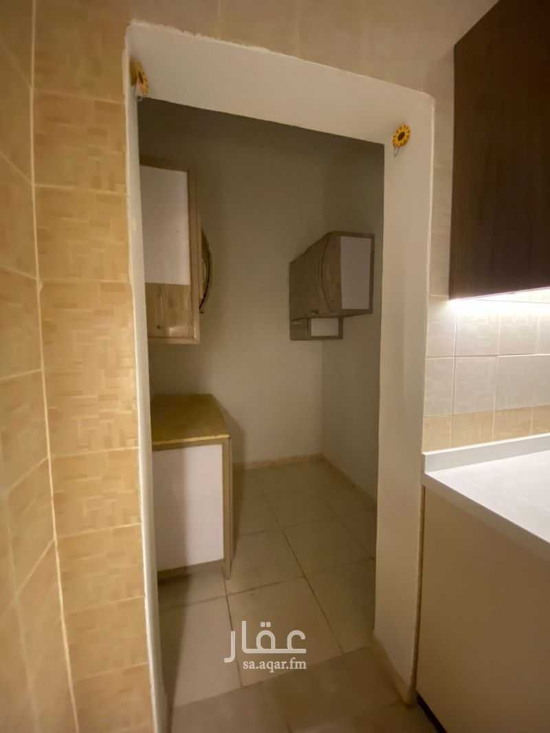 3 bedroom apartment in Ishbiliyah, Riyadh 5