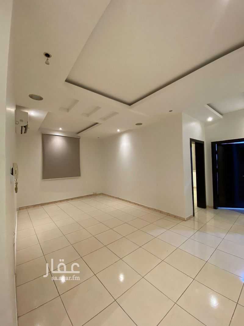 3 bedroom apartment in Ishbiliyah, Riyadh 6