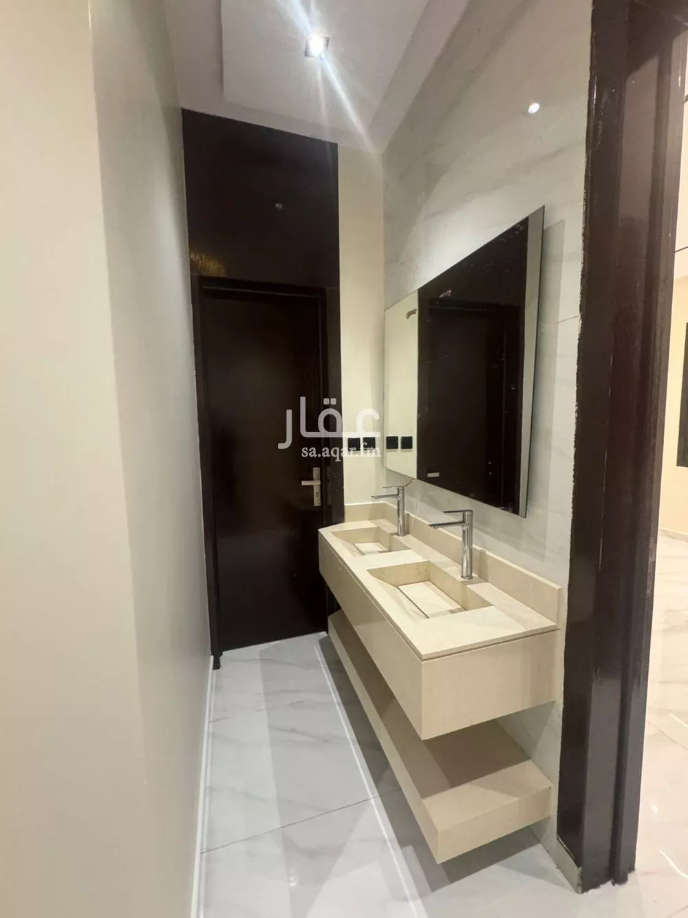 5 bedroom villa in Al Rimal 7