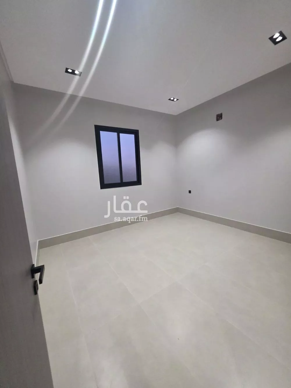 فيلا 6 غرف في العريجاء الغربية 18