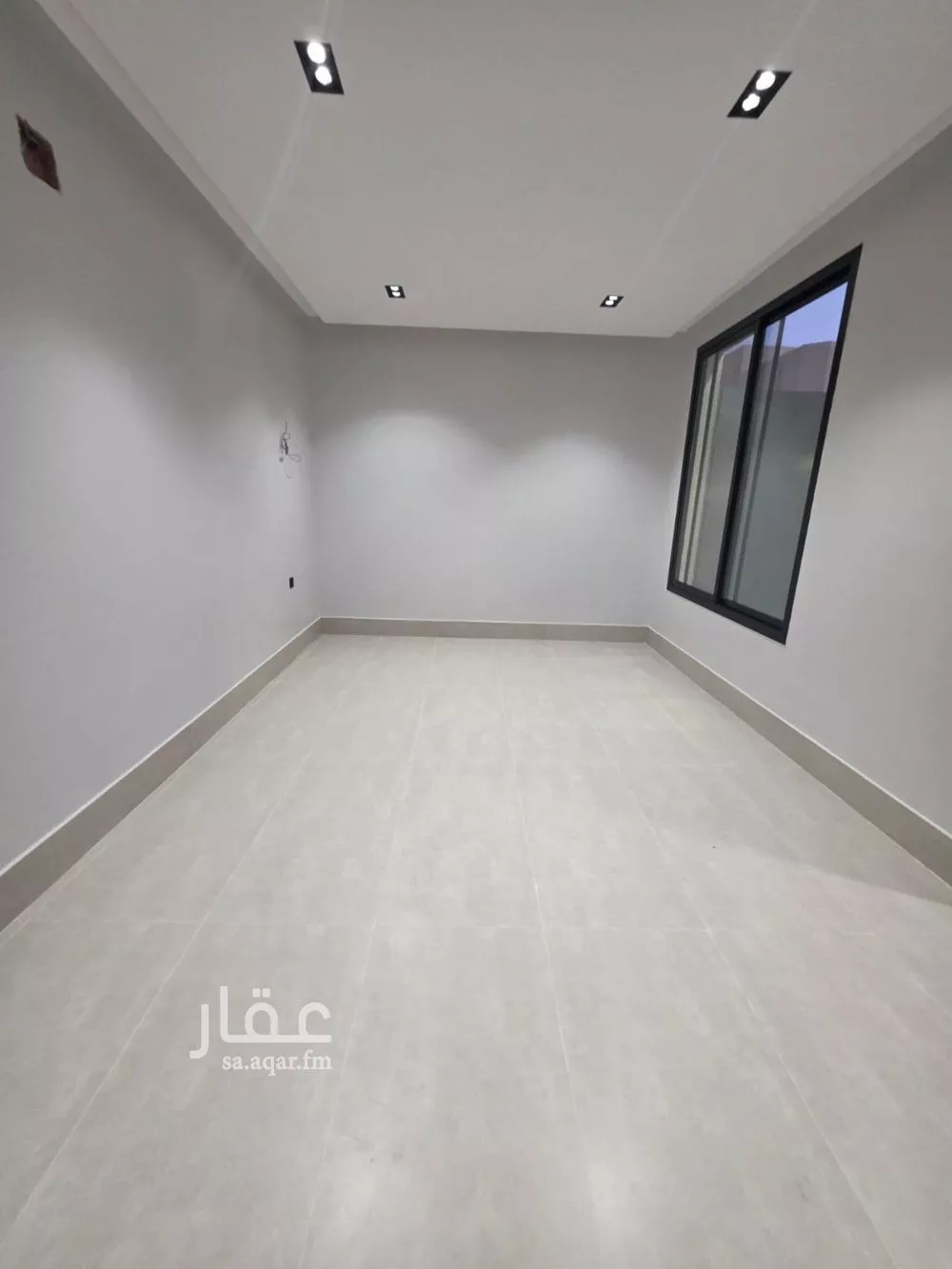 فيلا 6 غرف في العريجاء الغربية 22