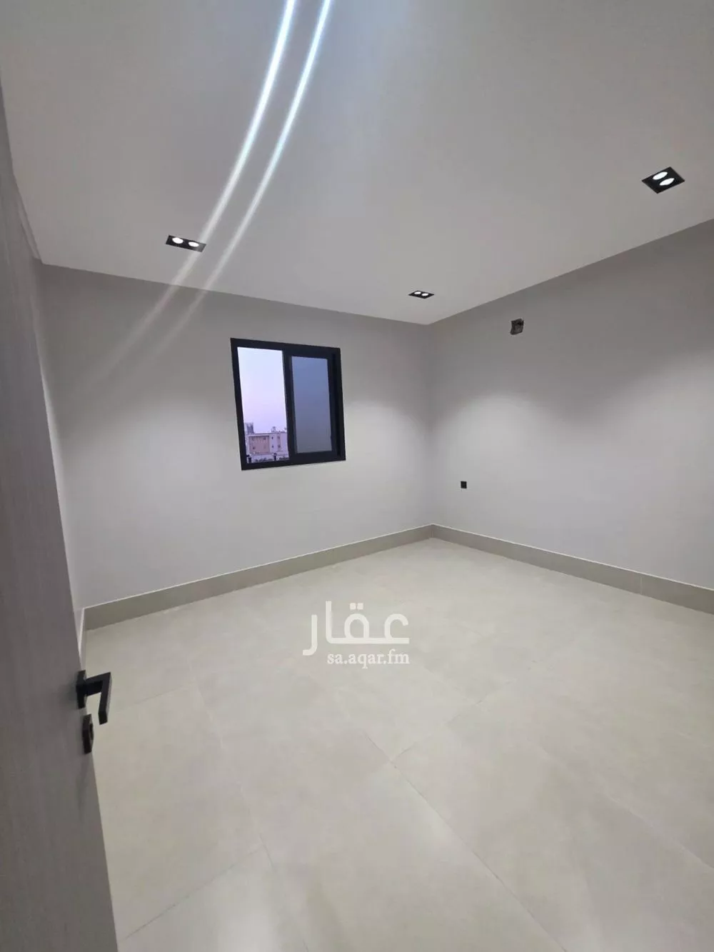 فيلا 6 غرف في العريجاء الغربية 26