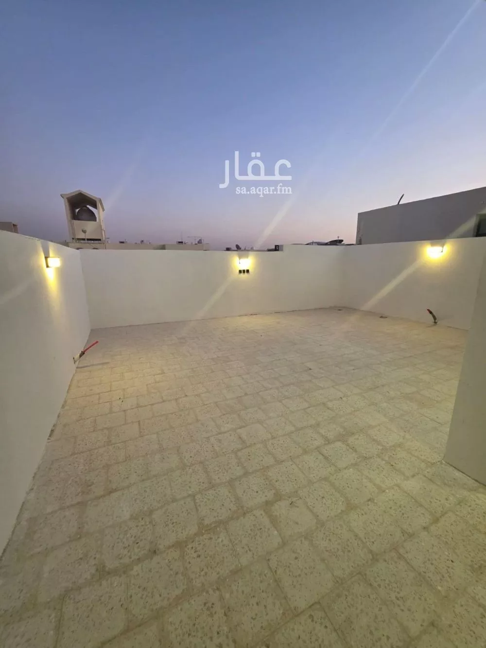 فيلا 6 غرف في العريجاء الغربية 30