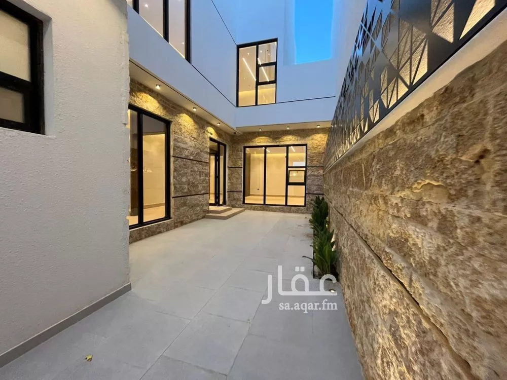 فيلا 5 غرف في المهدية 4
