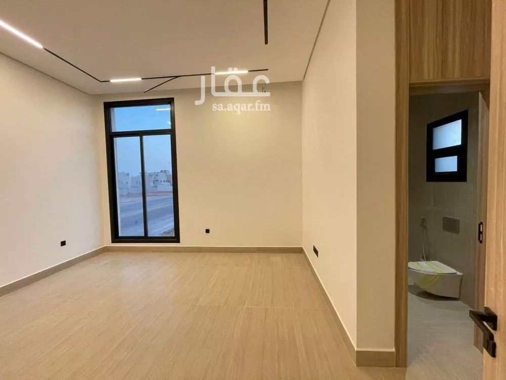 6 bedroom villa in Al Mahdiyyah 11