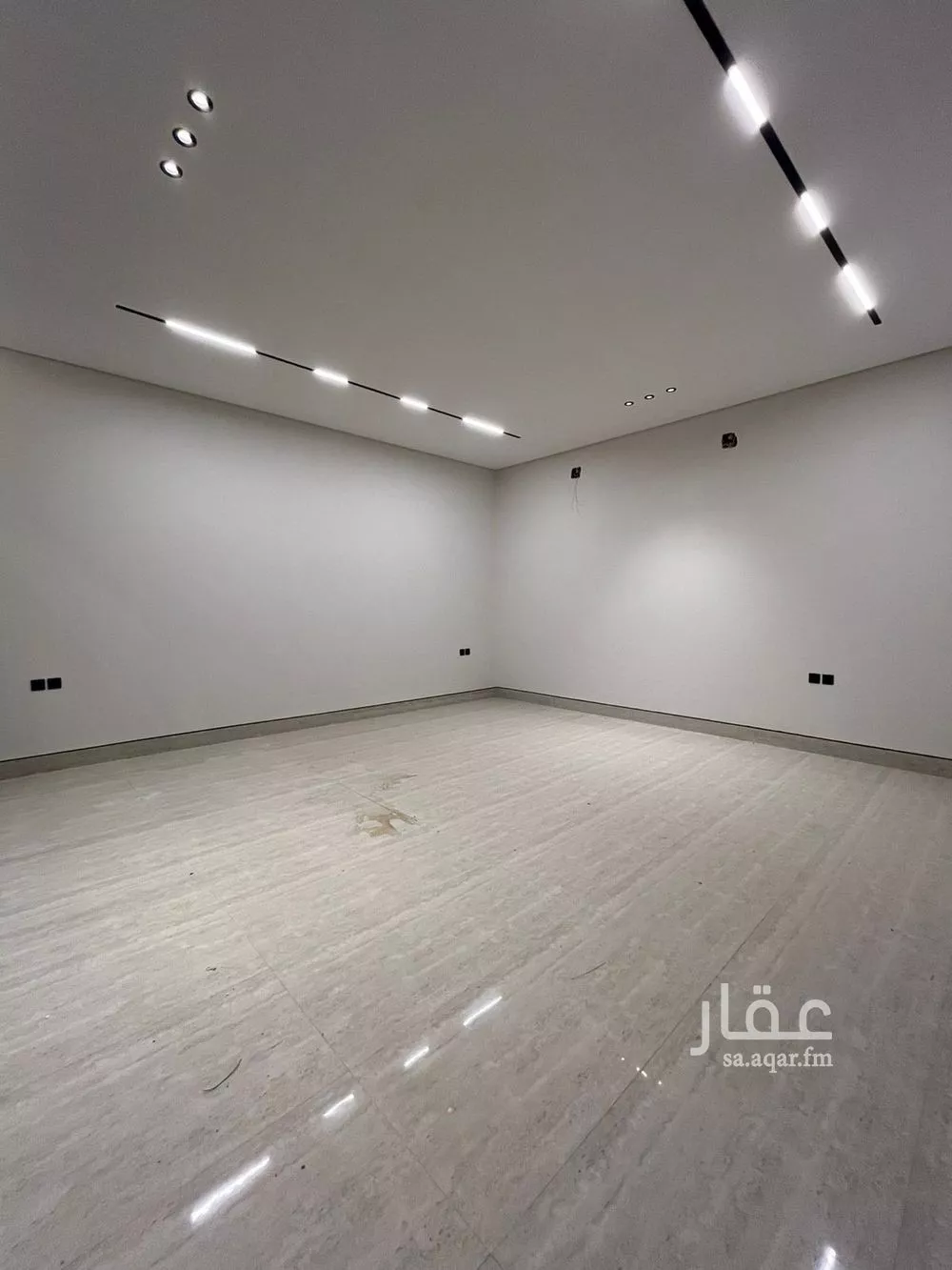 فيلا 3 غرف في المهدية 12