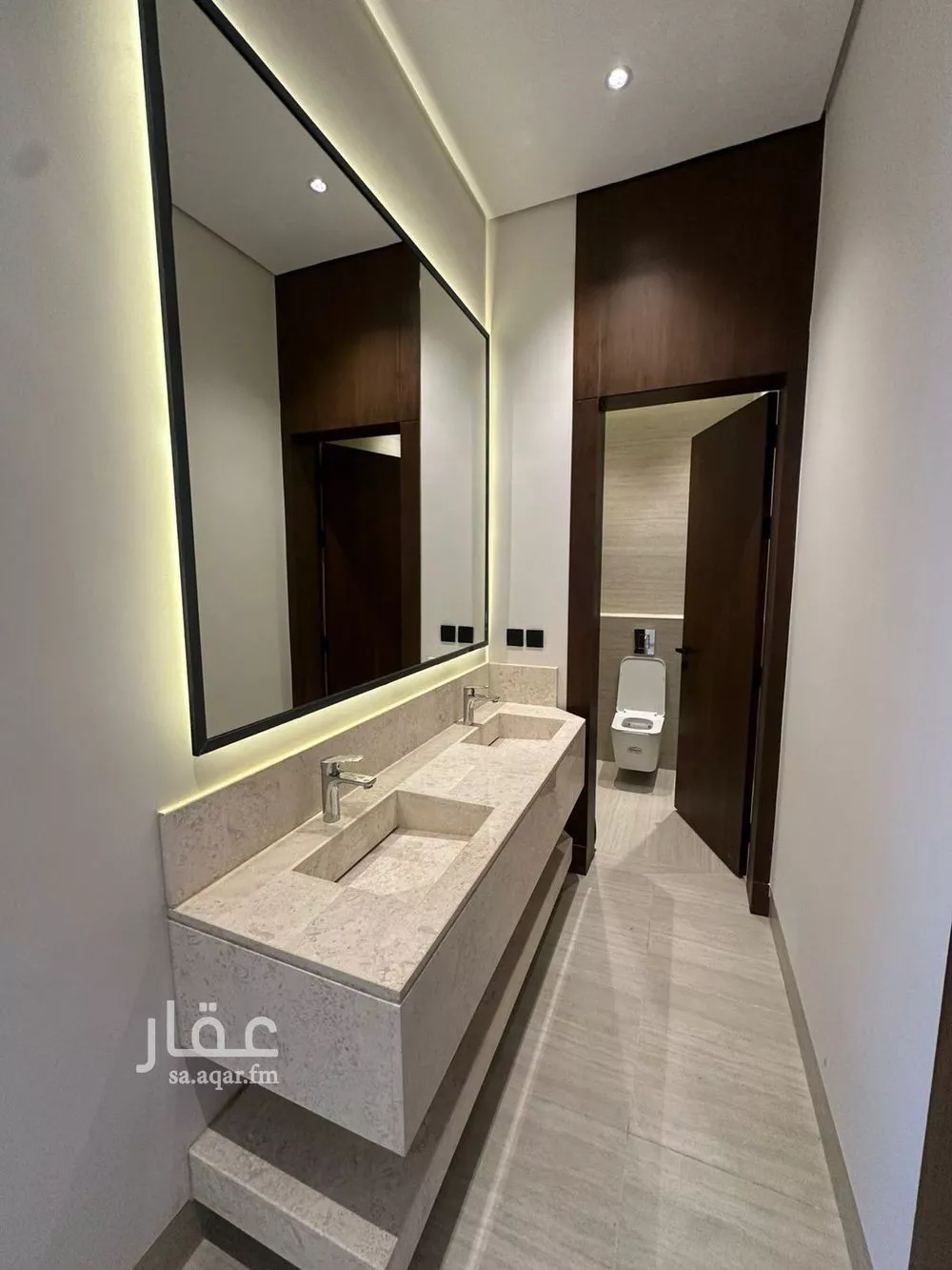 5 bedroom villa in Al Mahdiyyah 24