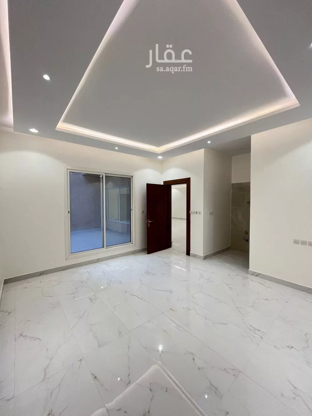 5 bedroom villa in Al Mahdiyyah 12