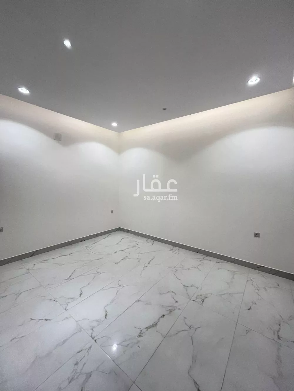 5 bedroom villa in Al Mahdiyyah 24