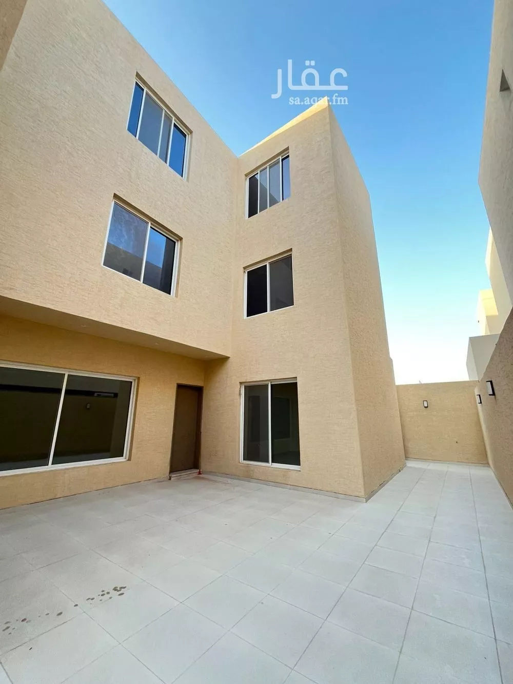 5 bedroom villa in Al Mahdiyyah 6