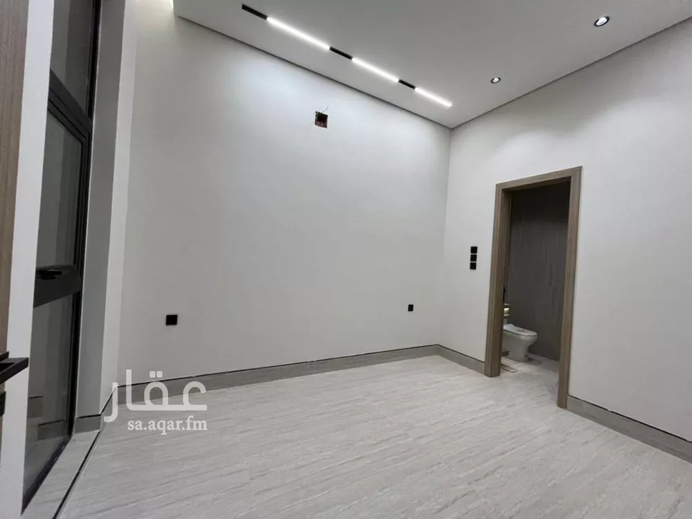 4 bedroom villa in Al Mahdiyyah 18