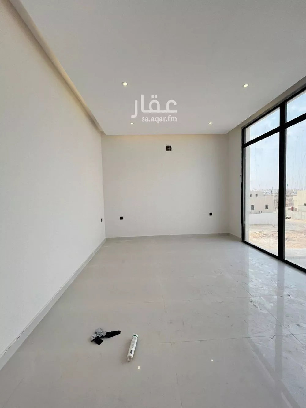 فيلا 4 غرف في المهدية 23