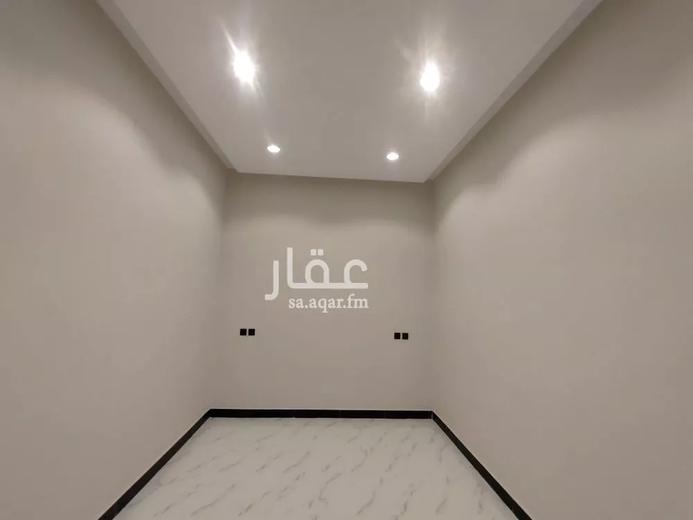 5 bedroom villa in Dhahrat Laban 4