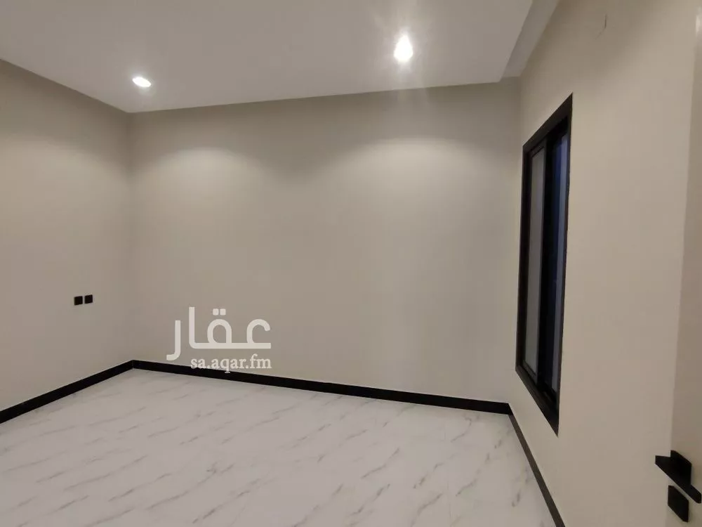 5 bedroom villa in Dhahrat Laban 5