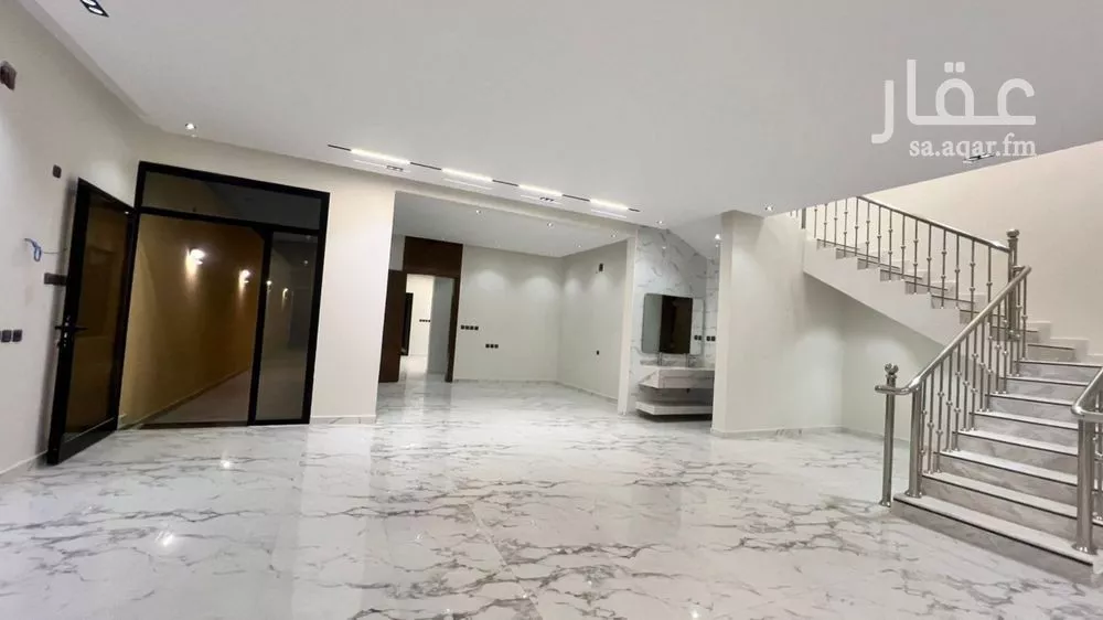 5 bedroom villa in Tuwaiq 20