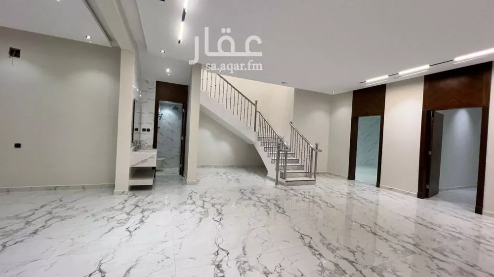 5 bedroom villa in Tuwaiq 22