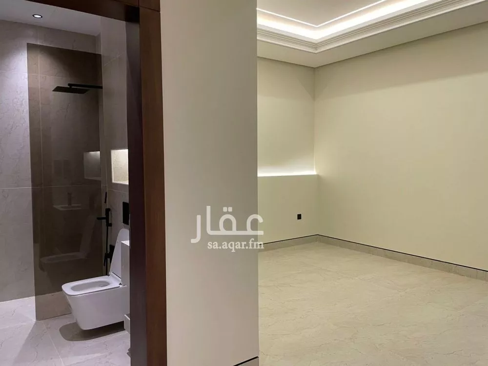 5 bedroom villa in Al Mahdiyyah 10