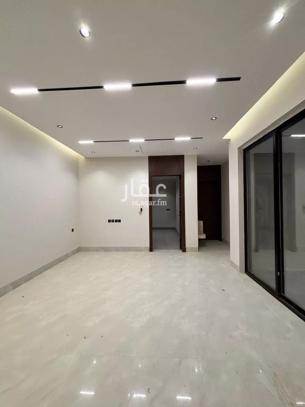 5 bedroom villa in Al Mahdiyyah 9